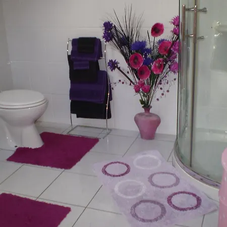 Clunelly House Bed & Breakfast