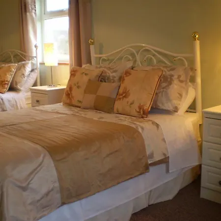 Clunelly House Bed & Breakfast Moville