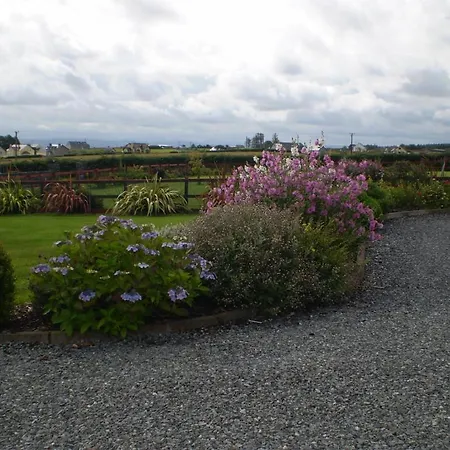 Clunelly House Bed & Breakfast 3*