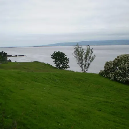 Clunelly House Bed & Breakfast 3*